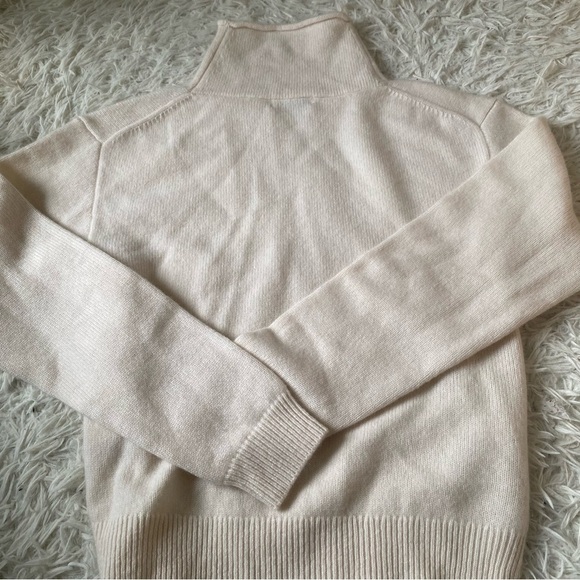 Aritzia Cashmere Mockneck Sweater - Picture 6 of 7
